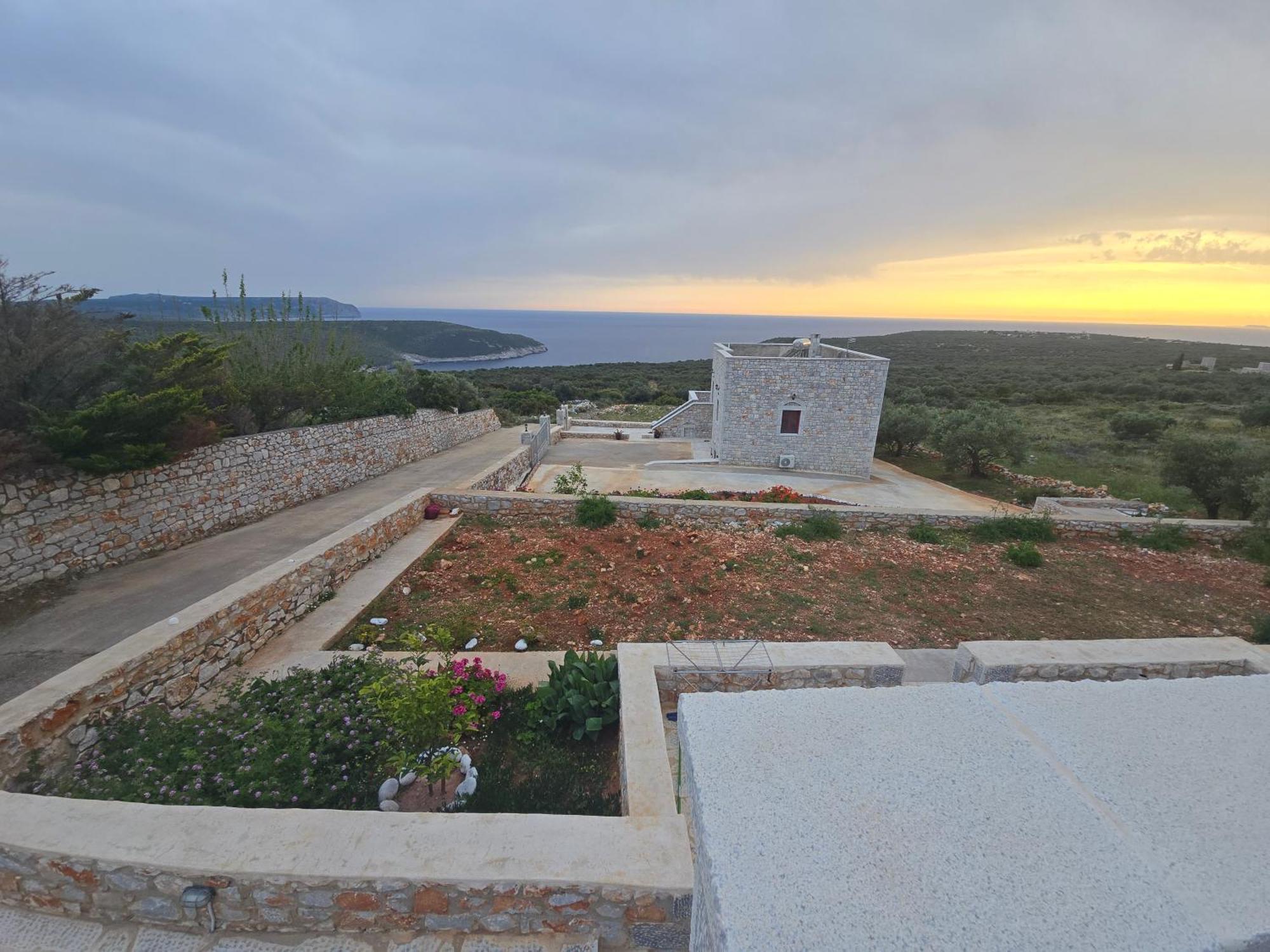Sugar Stone House Apartment Pírgos Dhiroú Exterior foto